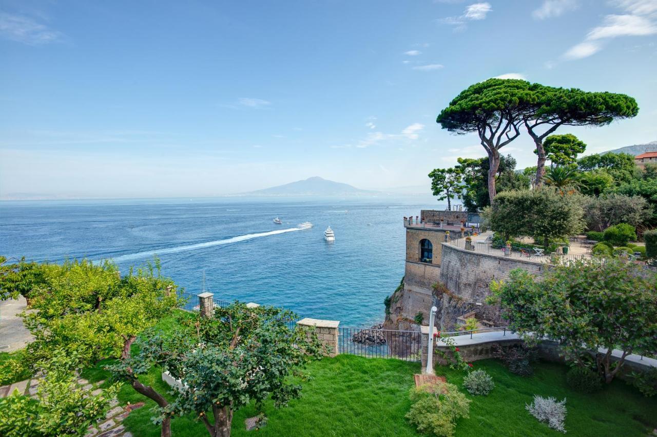 Amore Rentals - Villa Galidia ซอร์เรนโต ภายนอก รูปภาพ
