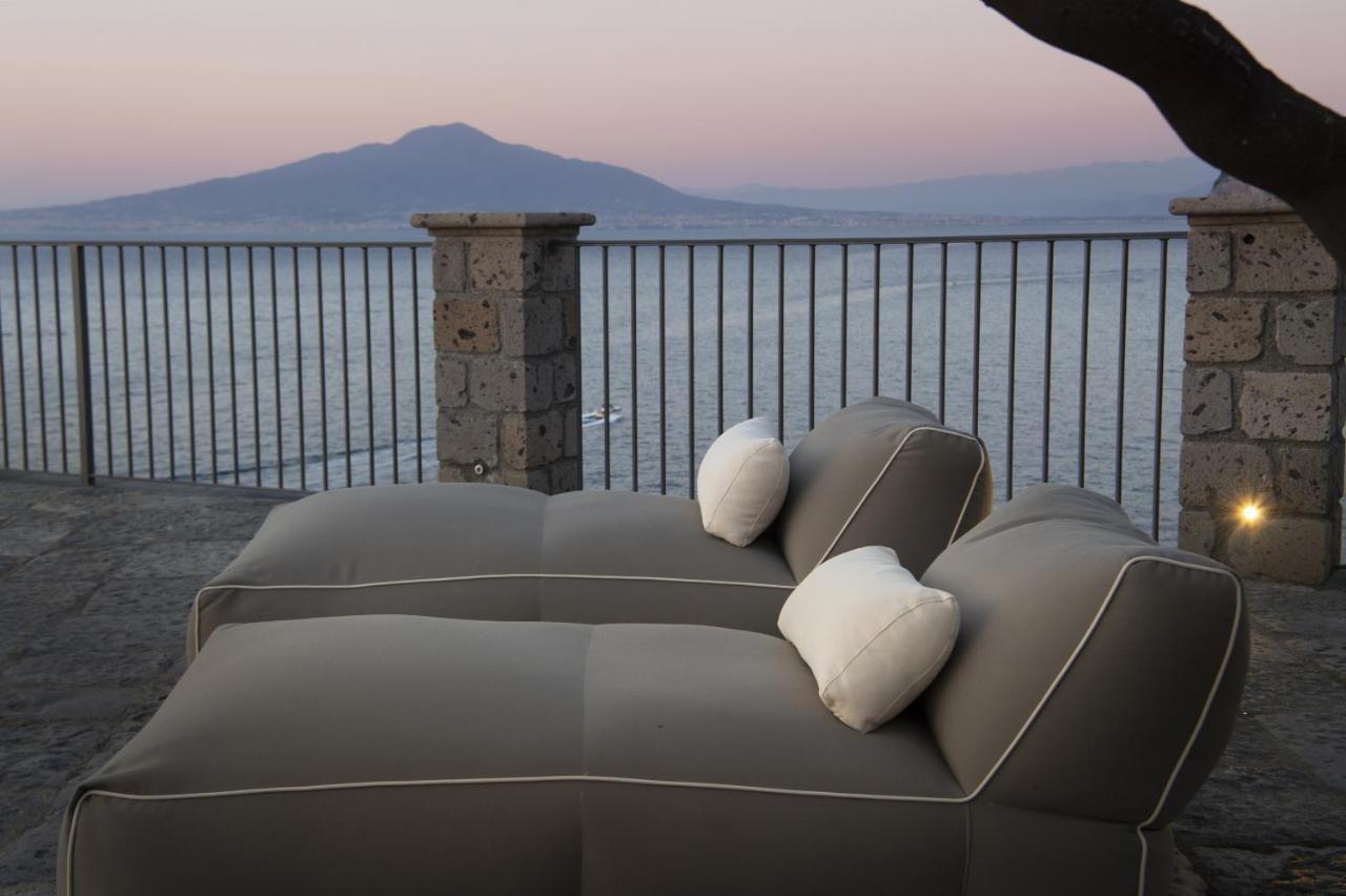 Amore Rentals - Villa Galidia ซอร์เรนโต ภายนอก รูปภาพ