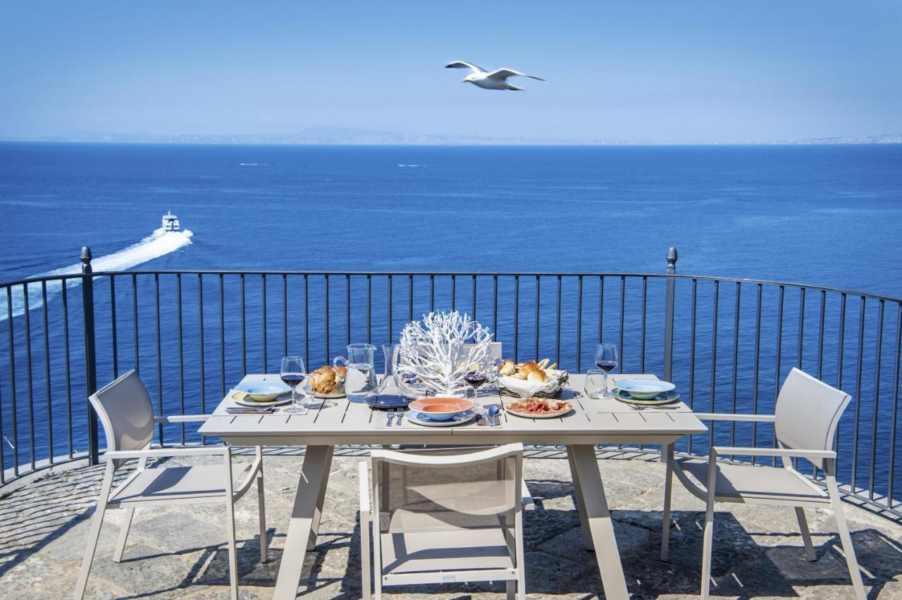 Amore Rentals - Villa Galidia ซอร์เรนโต ภายนอก รูปภาพ